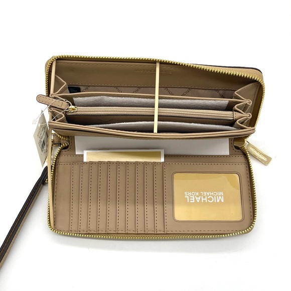 Michael Kors Large Continental Wallet Wristlet - Picture 6 of 7